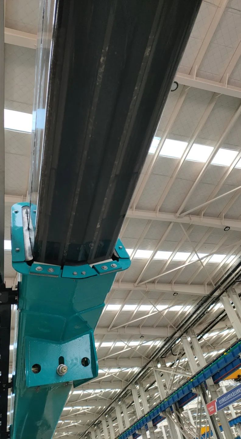 无需扩桥！k豆钱包智能国四款32米直臂式高空作业平台成功下线