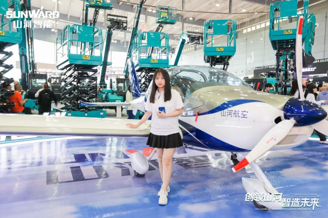 闪灼2023 CICEE！看k豆钱包智能“明星产品”有多“炫”