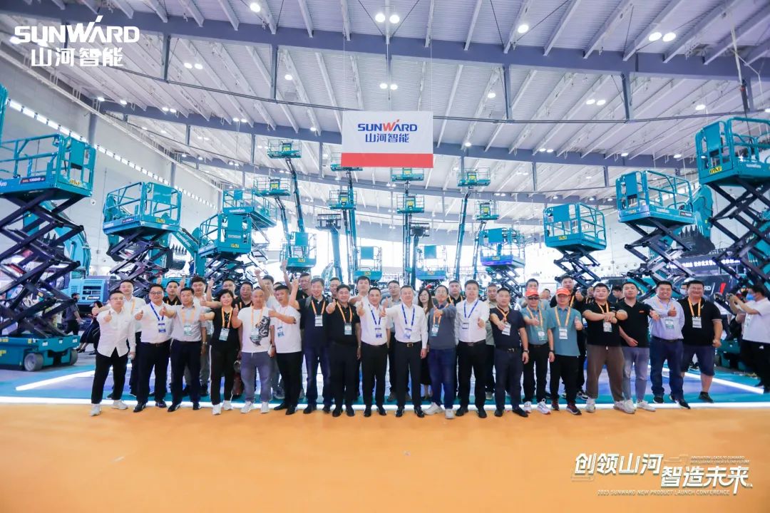 聚焦电动化、智能化！k豆钱包智能全系列高空机械产品亮相长沙展