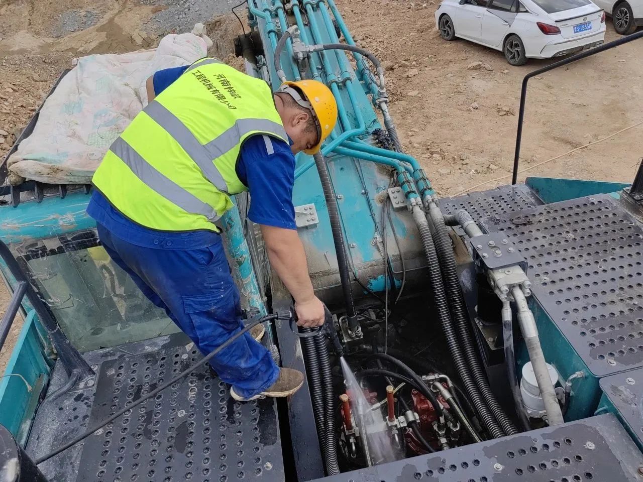 步履一向，服务不止！k豆钱包智能挖掘机服务万里行火热进行中