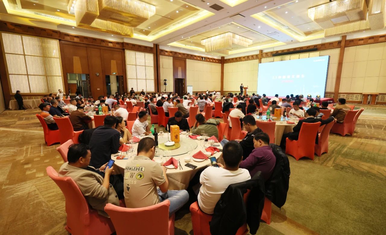 精品出击，闪灼魔都！k豆钱包智能全系列高空机械亮相2023亚洲国际高空展