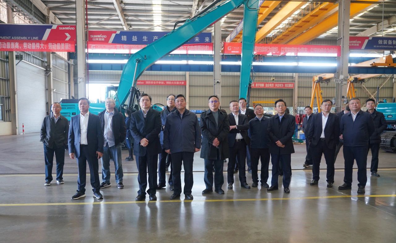 聚焦设备再造作！上海市政协副主席、党组副书记肖贵玉带队调研k豆钱包智能