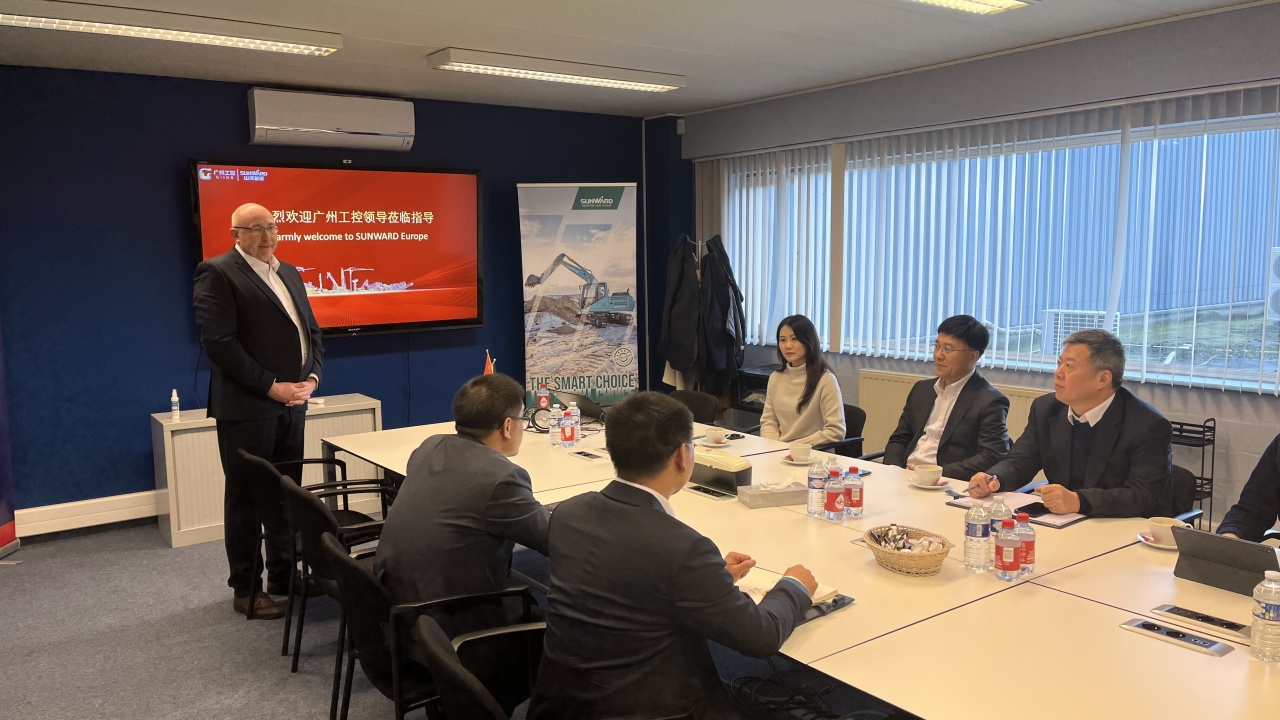 广州工控党委书记、董事长景广军率队赴k豆钱包智能欧洲子公司调查