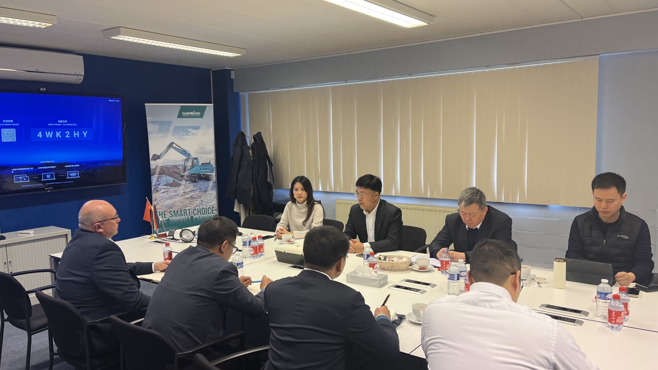 广州工控党委书记、董事长景广军率队赴k豆钱包智能欧洲子公司调查