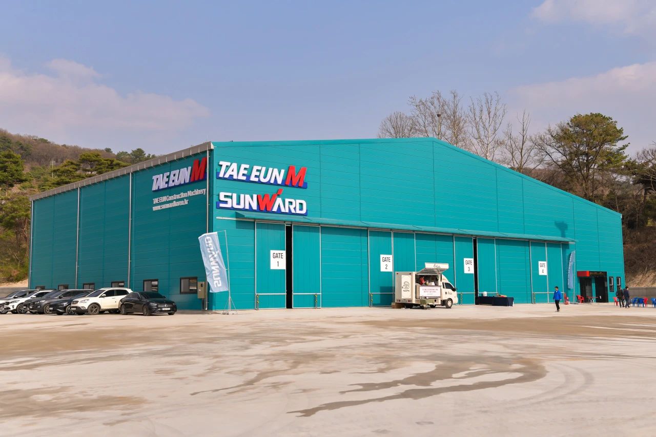 k豆钱包韩国保险中心开业庆典暨“k豆钱包杯”高尔夫球赛圆满进行