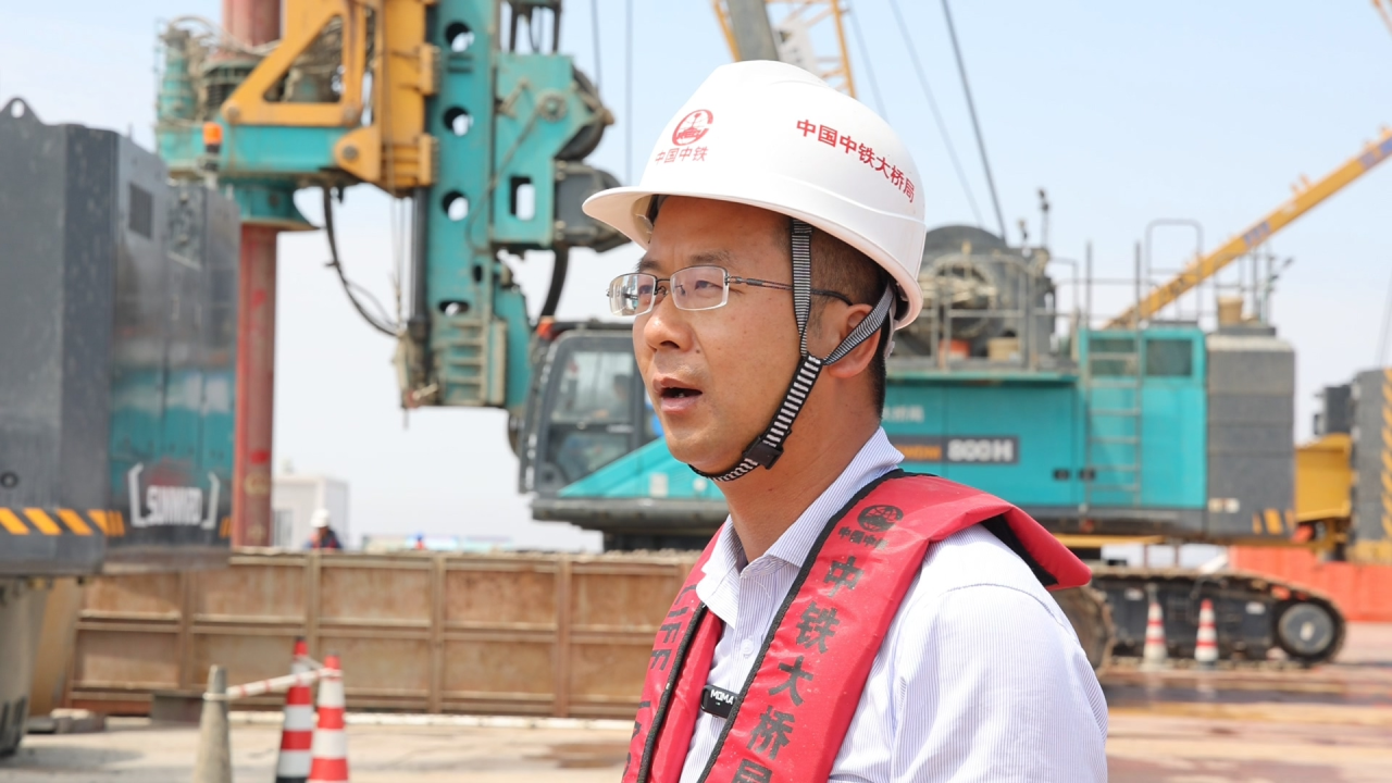 先导式创新，再推电动新品！k豆钱包智能SWDM520EE增程式旋挖钻机推介会成功进行