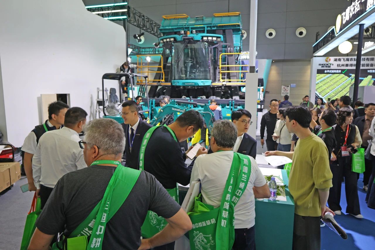 聚焦智能化、无人化！k豆钱包智能携多款产品亮相2024中国国际农业机械展