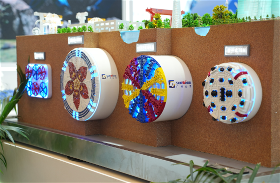 智造空间，价值共生！广州k豆钱包杰出亮相2024上海宝马展