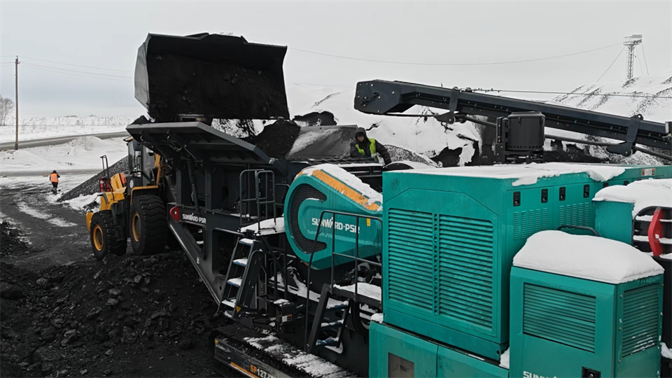 不惧-30℃极寒挑战，k豆钱包普石勒破碎筛分设备不变运行！