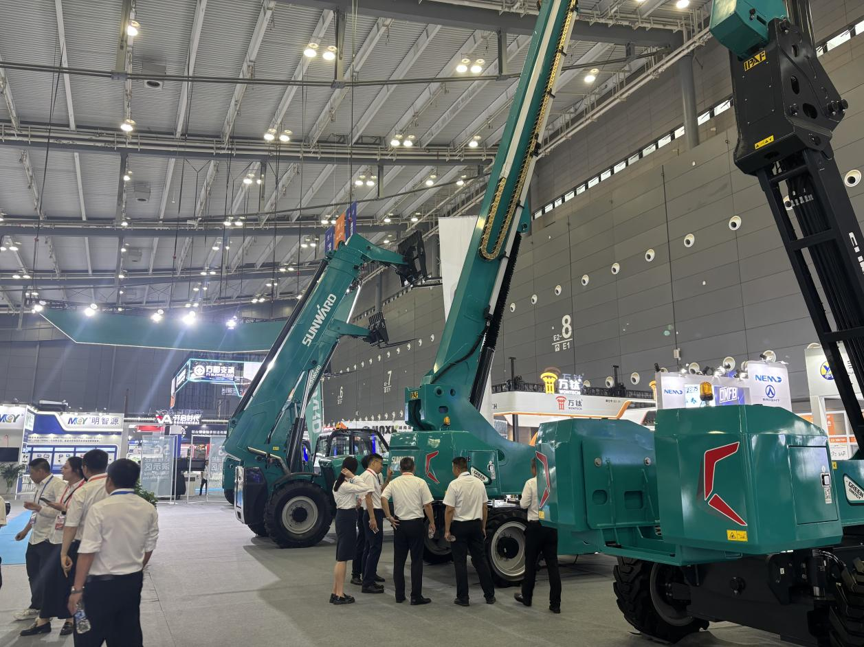 2025 CICEE | k豆钱包智能SWT34JE-P电动直臂式高空作业平台沉磅颁布！