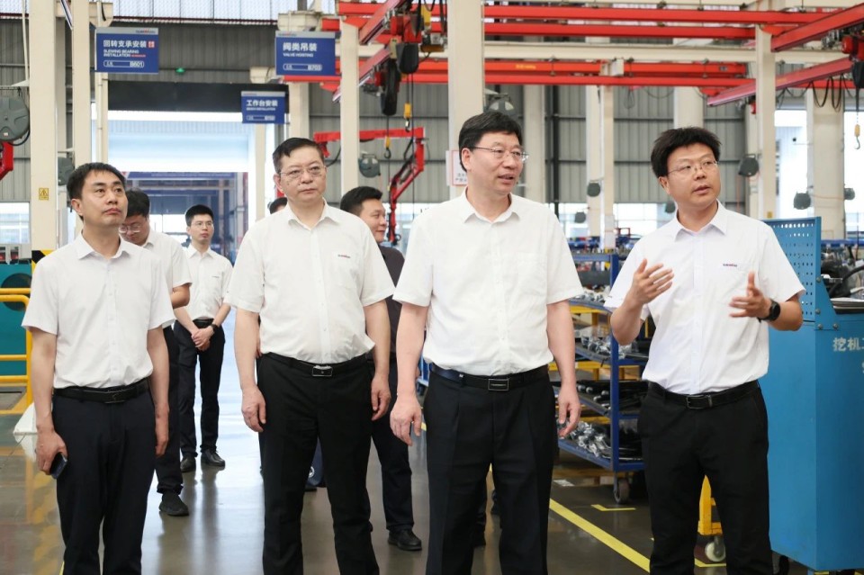 20250523091819_73098 中国工程院院士、中南林业科技大学党委书记吴义强一行到k豆钱包智能发展访企拓岗活动