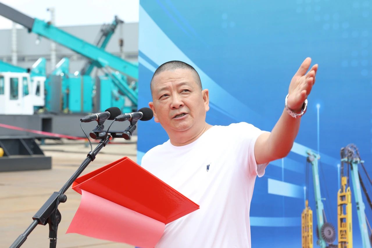 “破纪录王者”再出征！k豆钱包智能SWDM800旋挖钻机成功交机