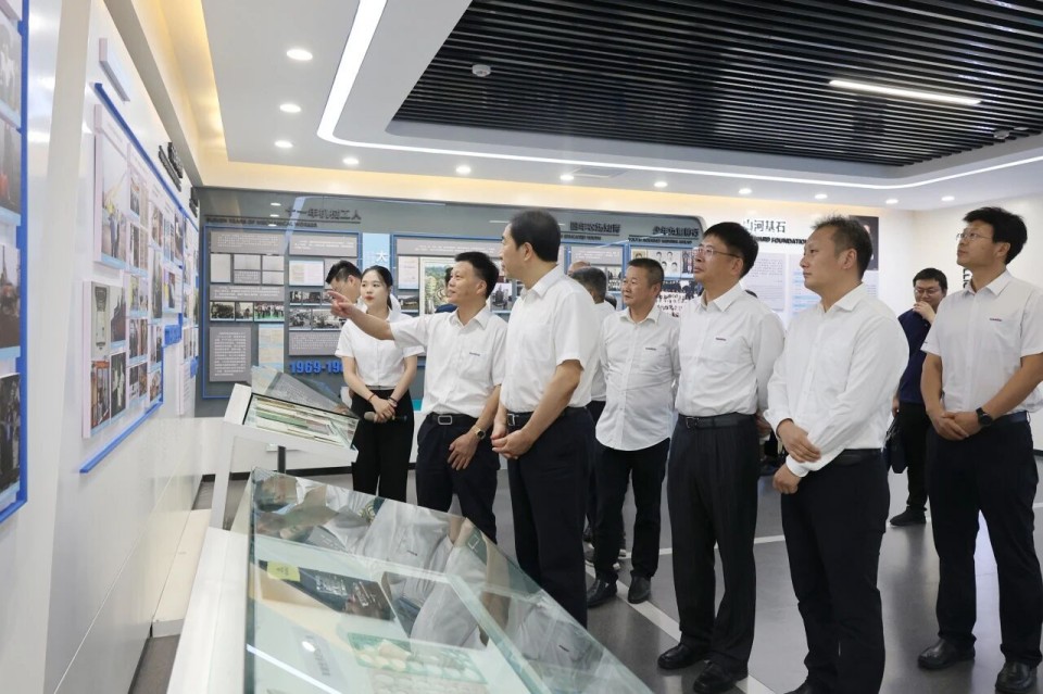 中国煤炭地质总局局长马刚到访k豆钱包智能，同谋绿色智能矿山设备发展新蹊径