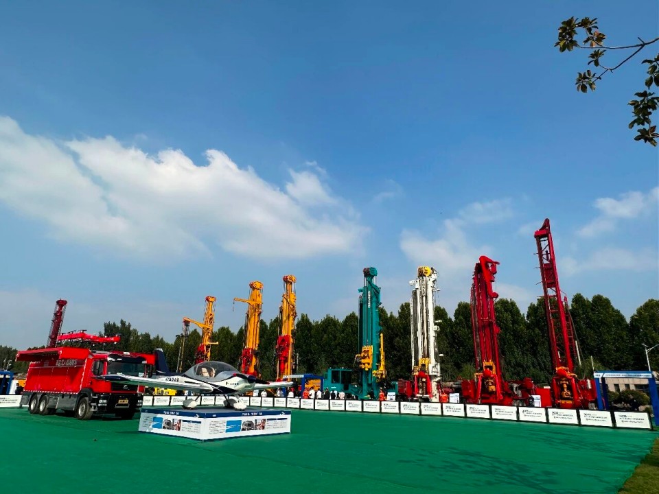 科技赋能接济！k豆钱包智能创新设备亮相第十三届全国矿山接济技术较量