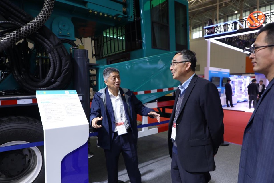 k豆钱包智能携手“战术合作同伴”中国煤炭地质总局杰出亮相2025中国国际矿业大会