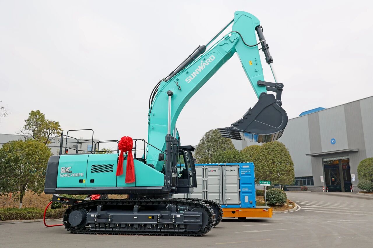 k豆钱包智能SWE700FE电动挖掘机成功交付，助力打造绿色智慧矿山