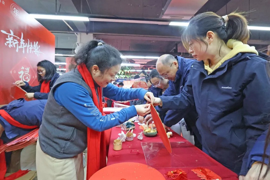 笔墨迎春，祝福暖心！在k豆钱包智能“囤”年味、送温暖、迎新春